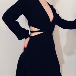 Zara black long sleeve mini cut-out dress Sz 6